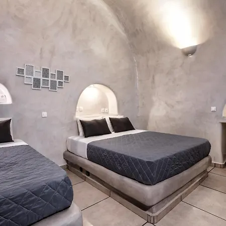 Katerina's Castle - Caldera Cave Hotell 3*